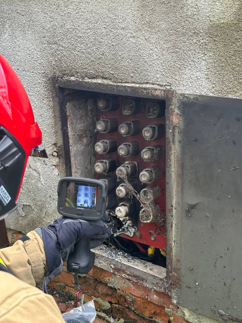 Pogotowie Elektryczne, Naprawa Instalacji Elektrycznej, Elektryk Warszawa, Spalona elektryka